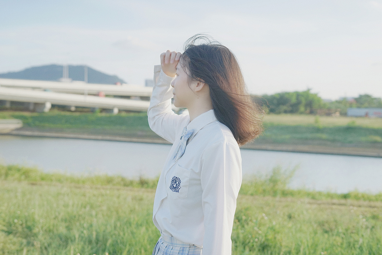 jk美少女中稳沙场（图ZMjczMzIxMDA4） - 人像摄影 - 站酷设计师碧海蓝天梦原创素材 - 站酷ZCOOL