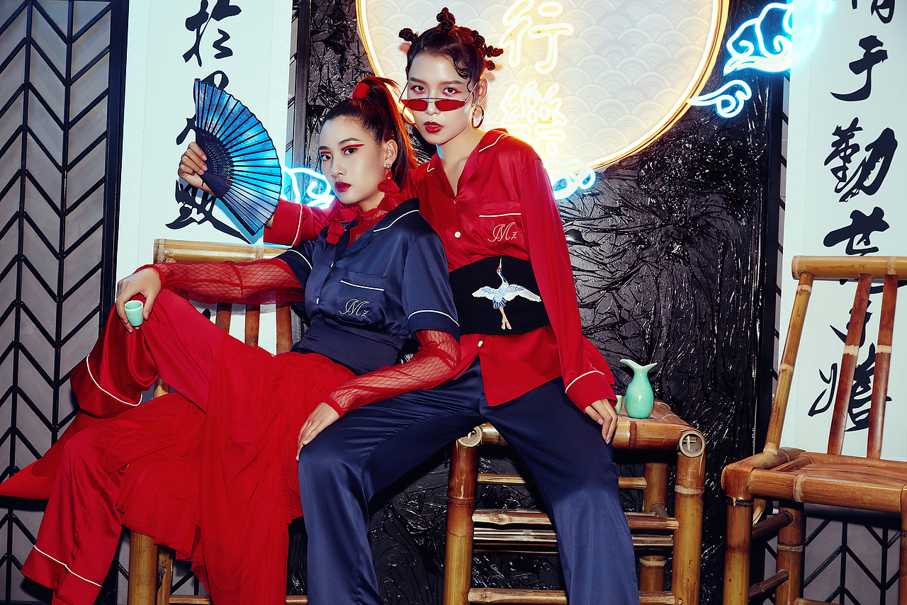 国潮家居服（图ZMTg5MDAyNjA0） - 人像摄影 - 站酷设计师小怪兽kss原创素材 - 站酷ZCOOL