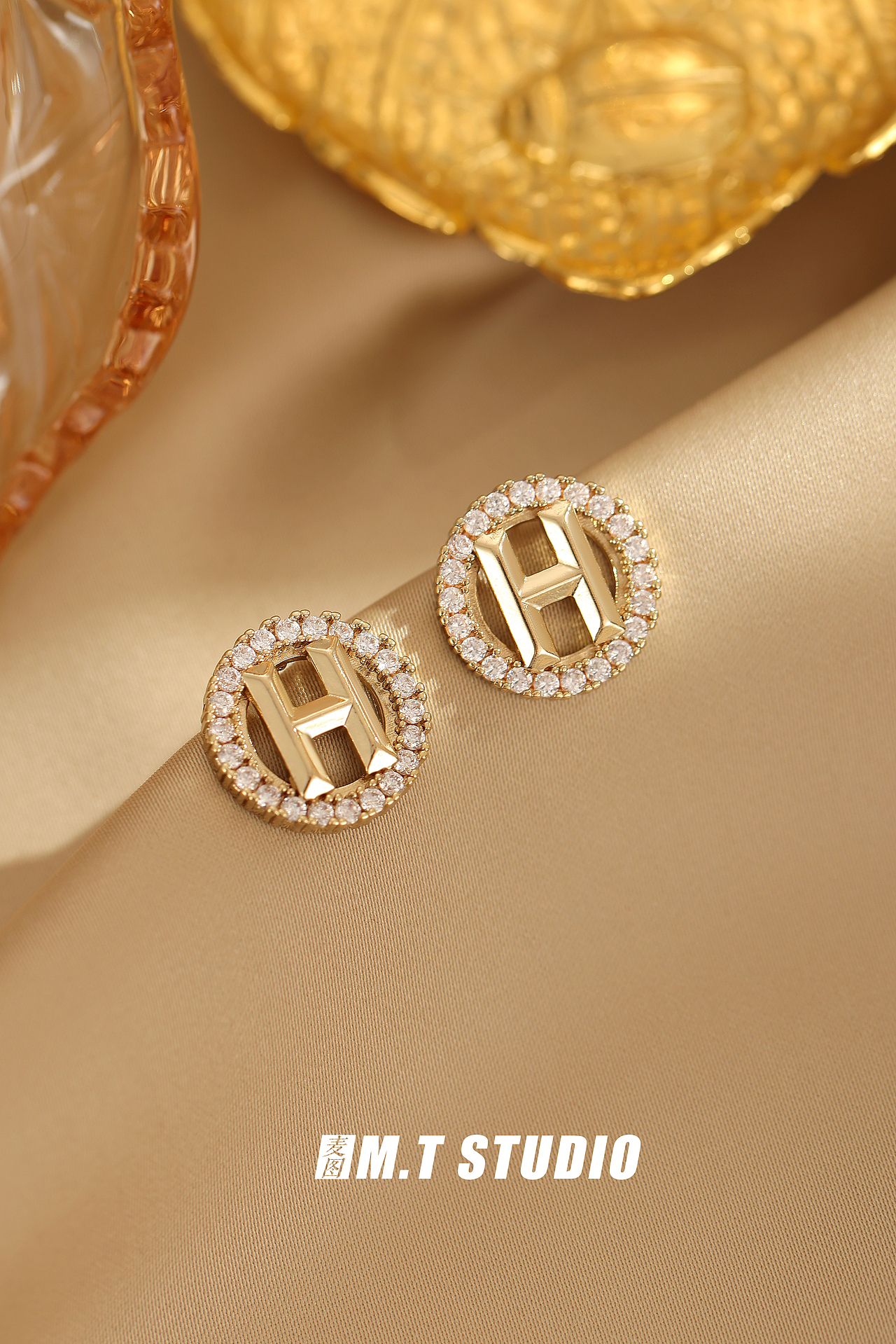 珠宝饰品首饰拍摄 小众饰品耳钉耳环静物拍照 视频录制