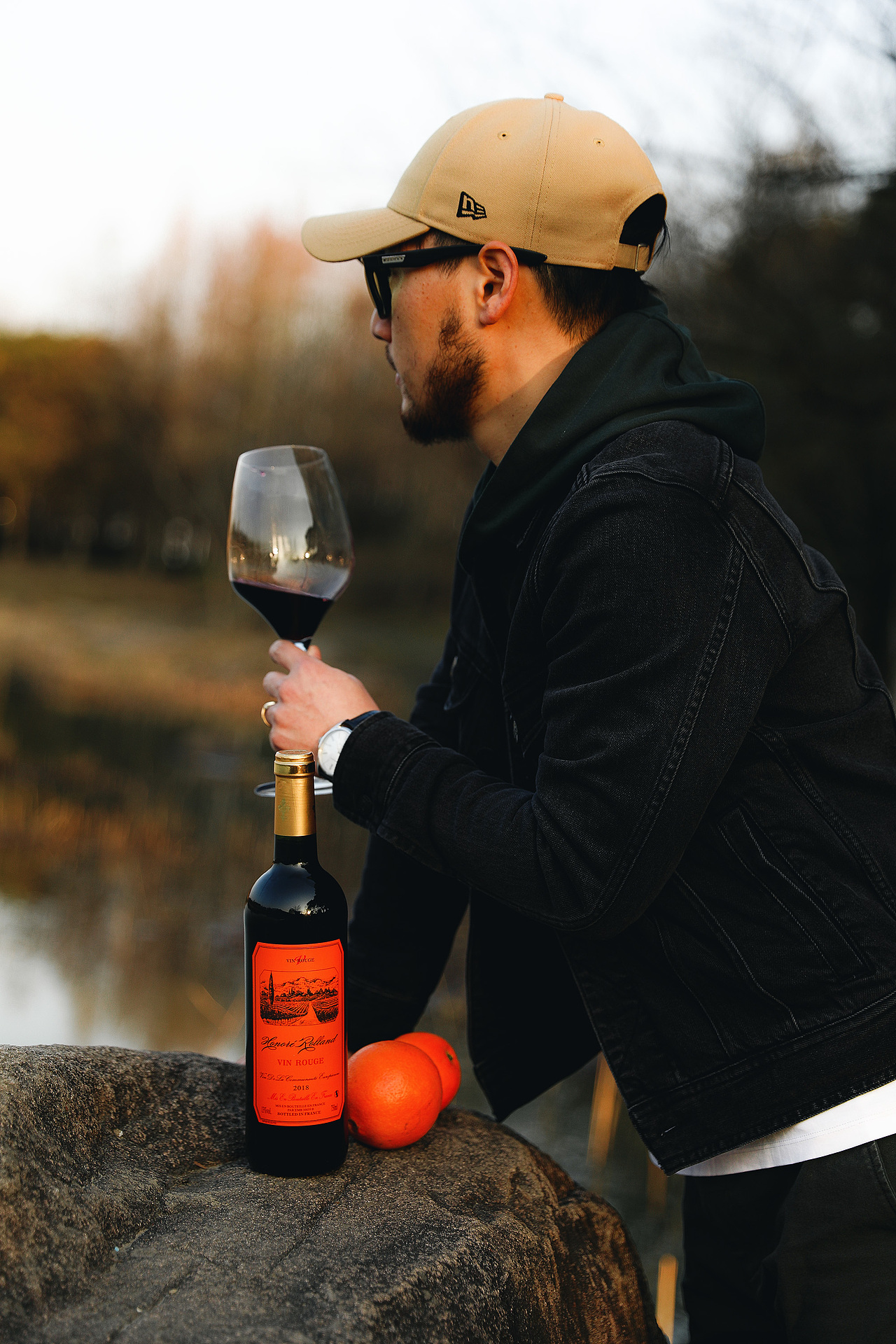 红酒类人像外景拍摄