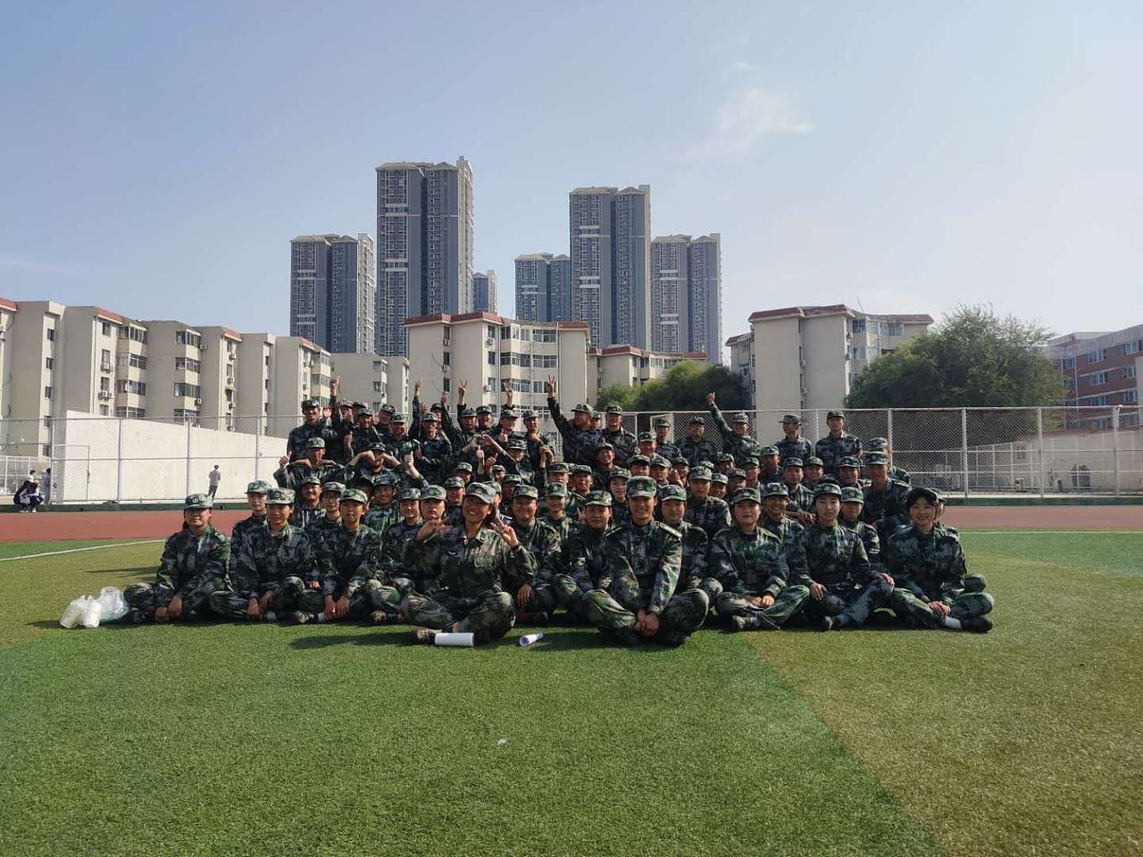 大一军训（图ZMjQ0NDk1MDk2） - 人文/纪实摄影 - 站酷设计师SGEJWJ原创素材 - 站酷ZCOOL