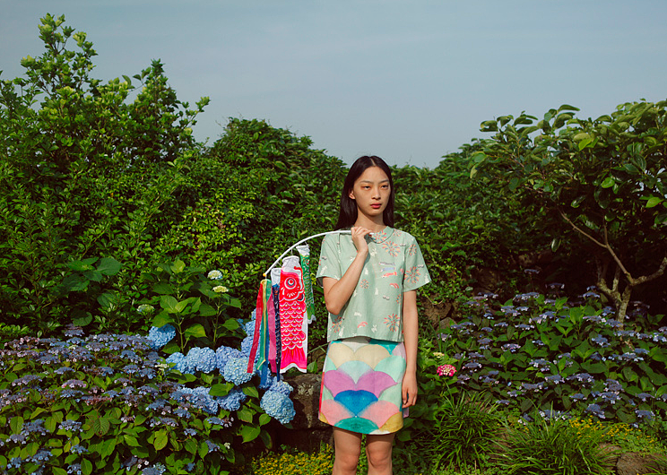 与独立服装品牌 Mintcheese 合作出的和风系 两周年纪念款