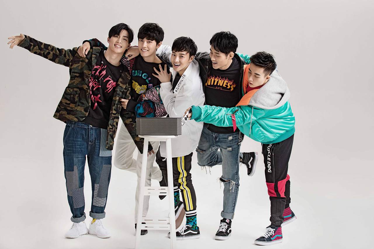 酷狗耳机推广摄影