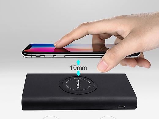 移动电源宣传（个人主页-ZMzA3MTk3NjQ=） - 宣传物料 - 站酷设计师karch荔原创素材 - 站酷ZCOOL