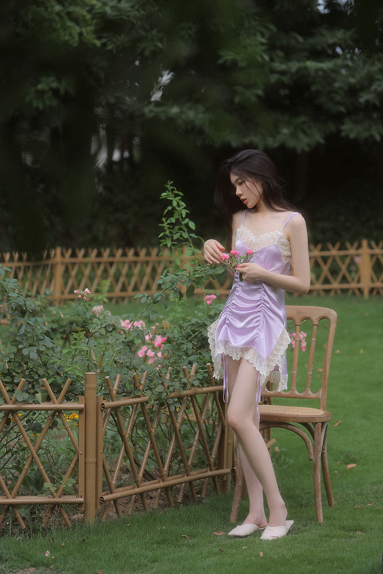 睡梦蔷薇（图ZMjY4MTU3MzMy） - 人像摄影 - 站酷设计师摄影师徐弯弯原创素材 - 站酷ZCOOL