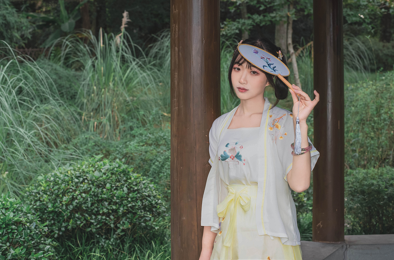 汉元素人像·夏荷轻趣（图ZMTQyMTMzMzM2） - 人像摄影 - 站酷设计师匕首冰凉原创素材 - 站酷ZCOOL