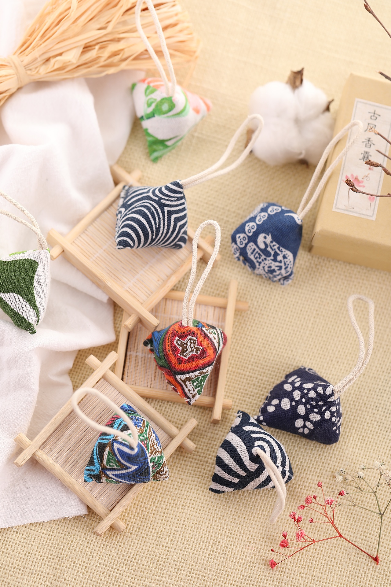 端午系列三角粽形状艾草香囊拍摄分享