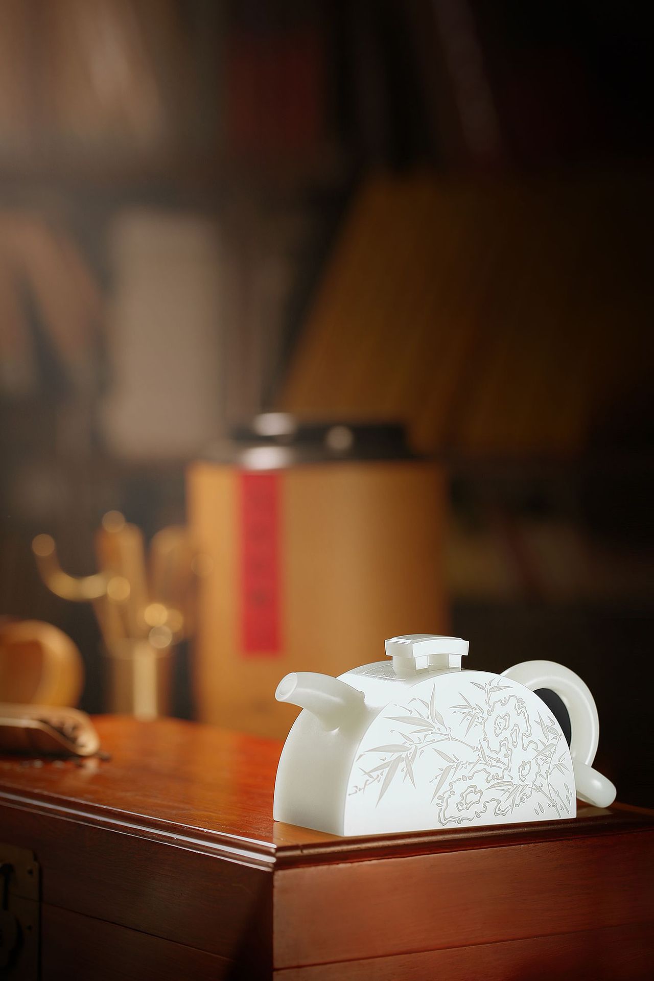 玉器摄影系列/竹石双清半月瓦当壶