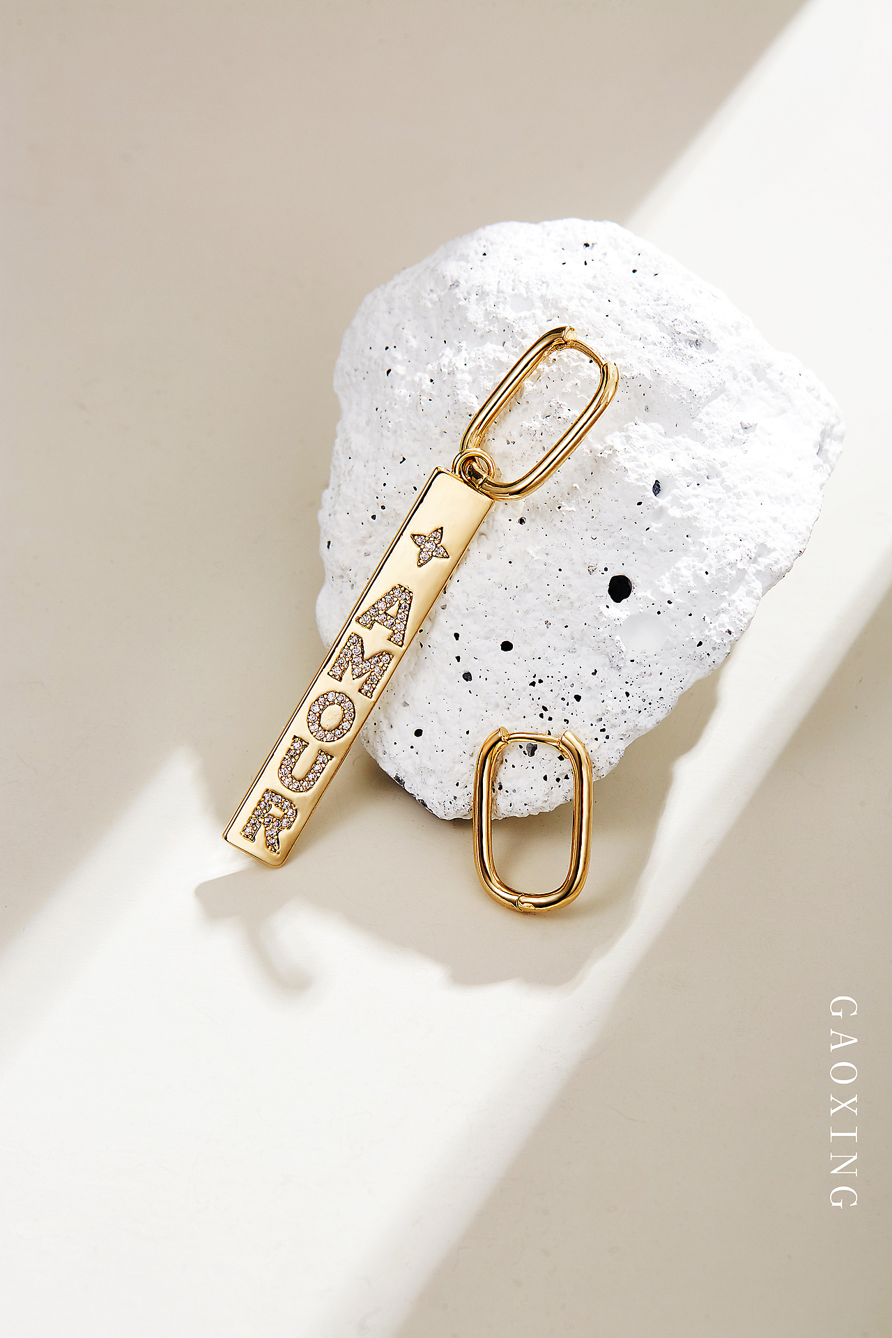 首饰场景图|摄影|产品|GX（图ZMjM2MDY2MTI4） - 产品摄影 - 站酷设计师GX高脚杯原创素材 - 站酷ZCOOL