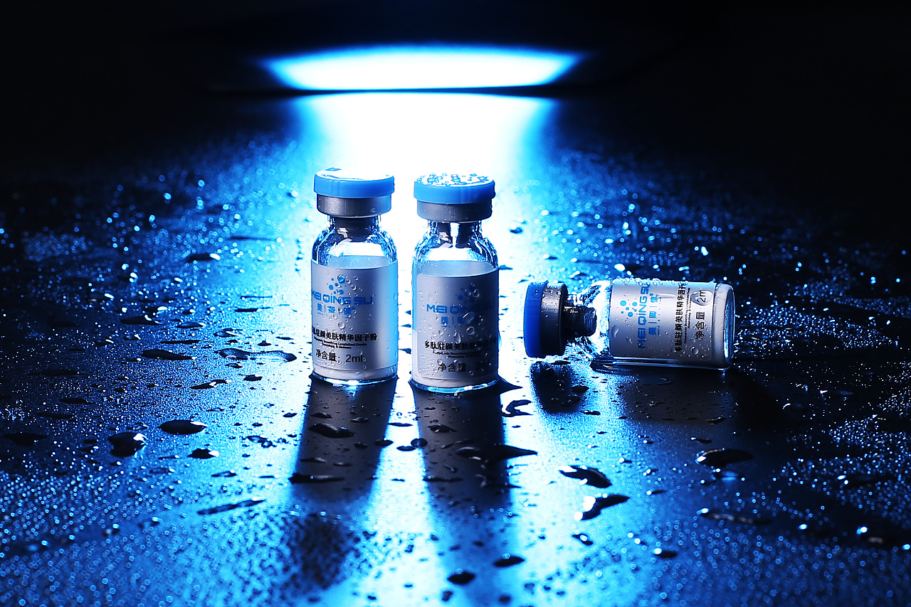 美卿愫多肽驻颜美肤冻干粉套盒