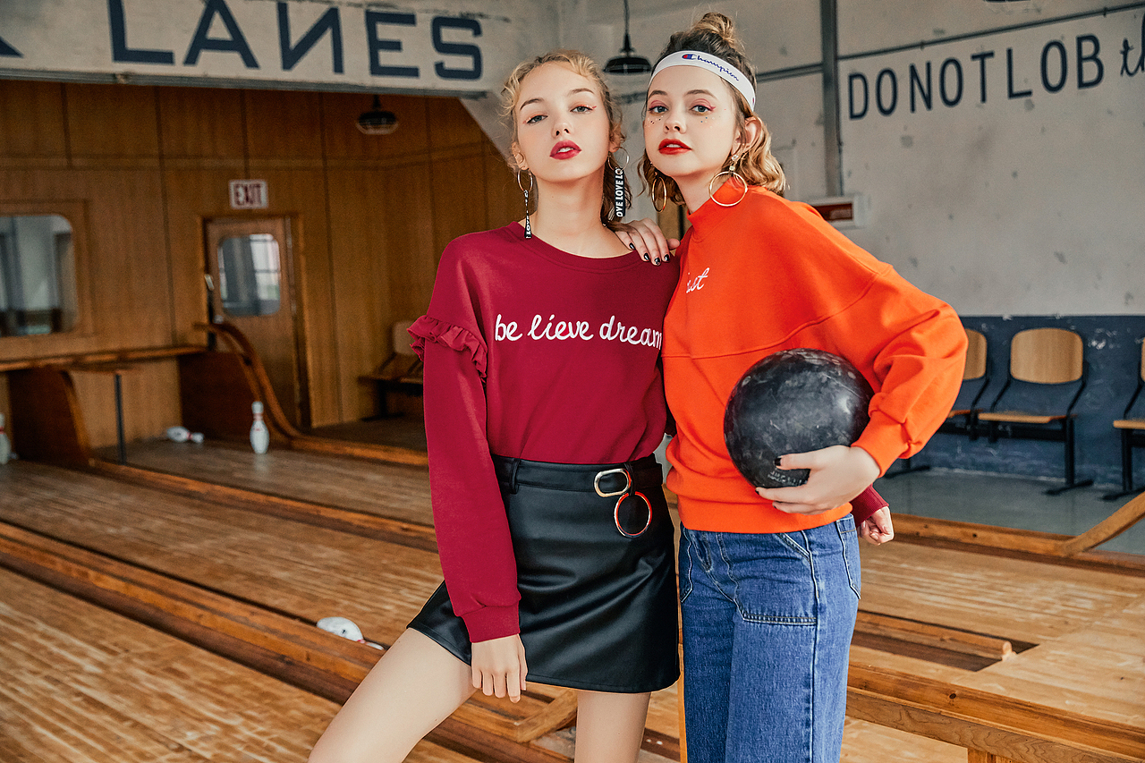 国内尼班诗女装拍摄（图ZMTMzMzE0MDQ4） - 人像摄影 - 站酷设计师罗捷广告原创素材 - 站酷ZCOOL