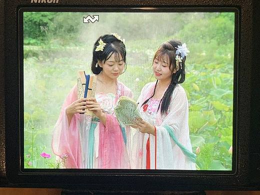 这古灵精怪的样子好可爱呀~