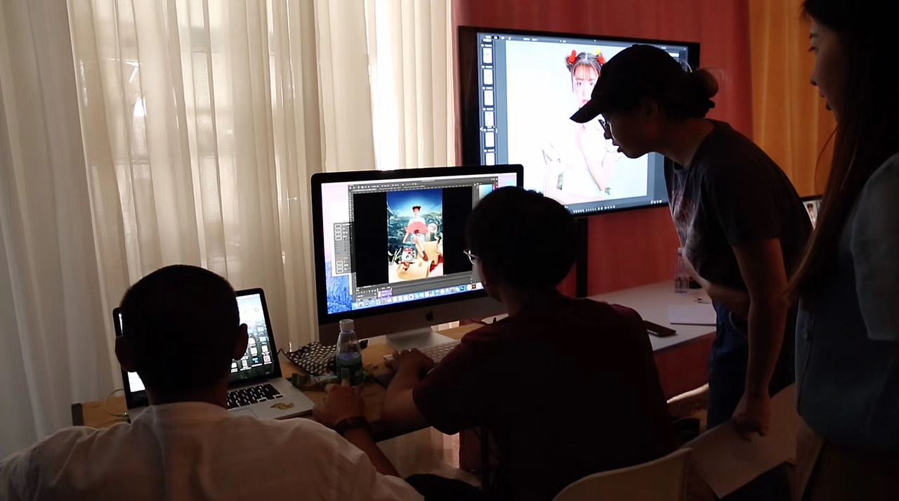 案例:招商银行广告