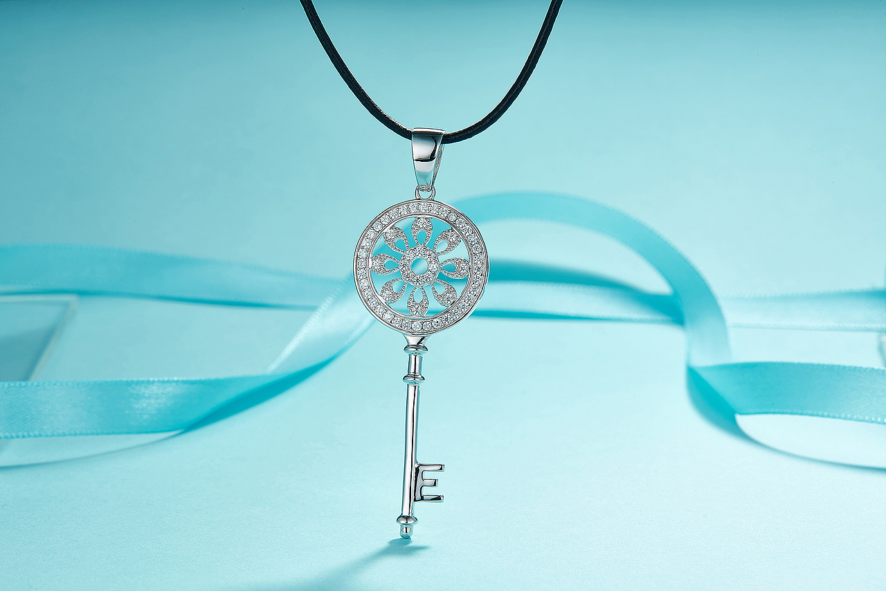 商业珠宝青色场景摄影拍摄