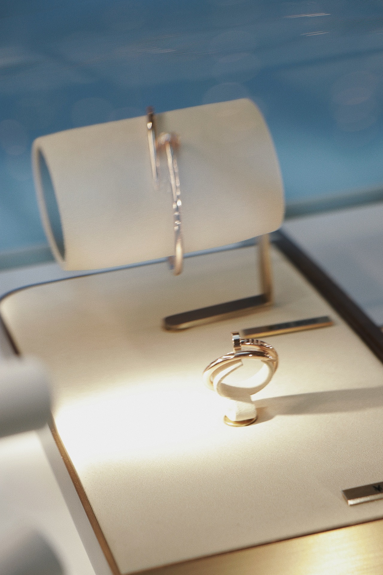 Rika花花✖️卡地亚Cartiel