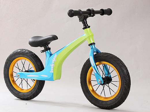 童车拍摄 原片未修（个人主页-ZNDgzNjg0MTY=） - 产品摄影 - 站酷设计师家原15655308667原创素材 - 站酷ZCOOL