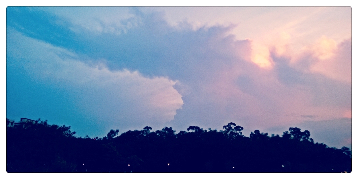 0717SCAU傍晚（图ZMTgxMTc1NjA=） - 其他摄影 - 站酷设计师凹造型鸡原创素材 - 站酷ZCOOL