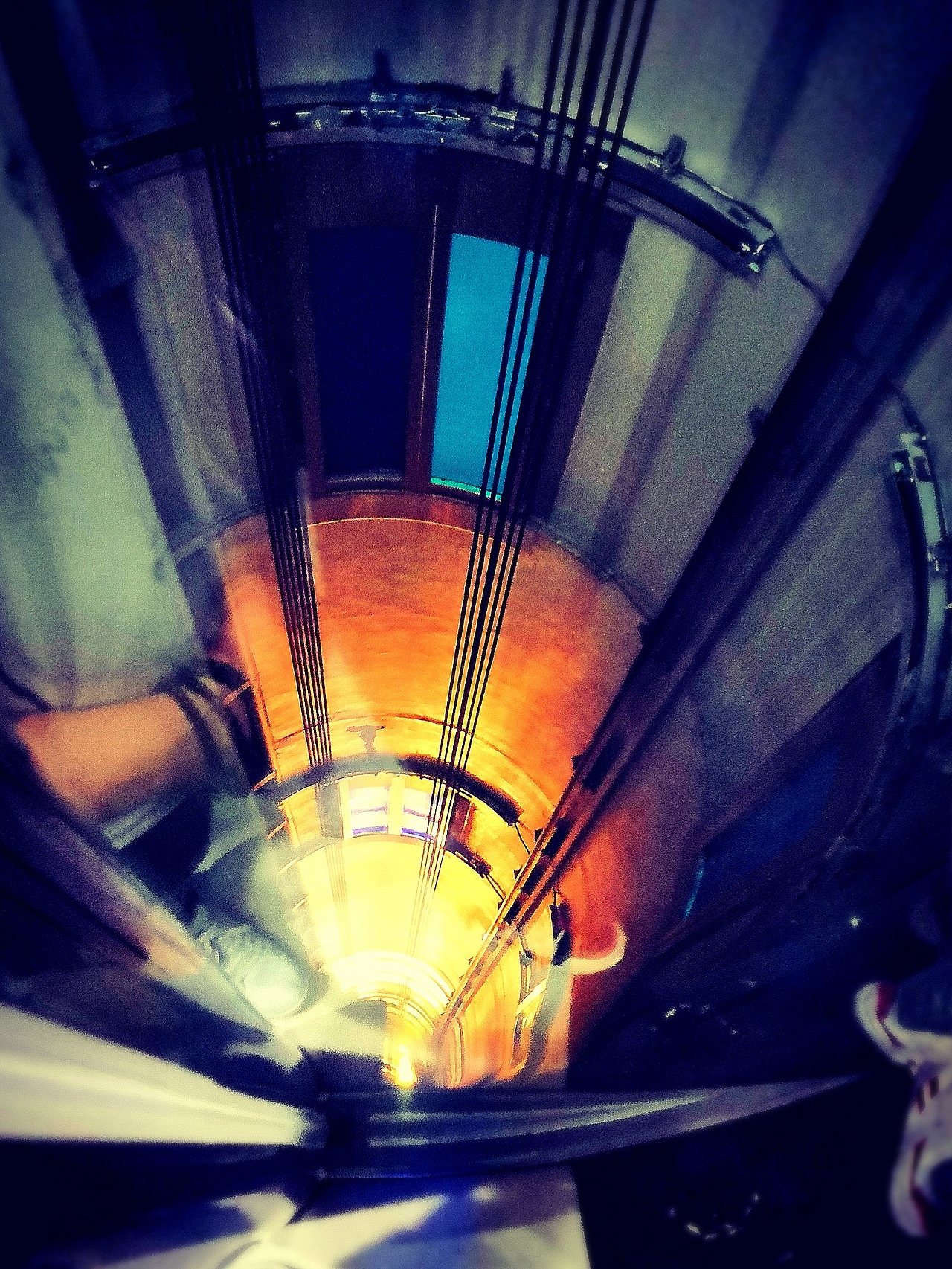 camera Raw 稍微处理一下。