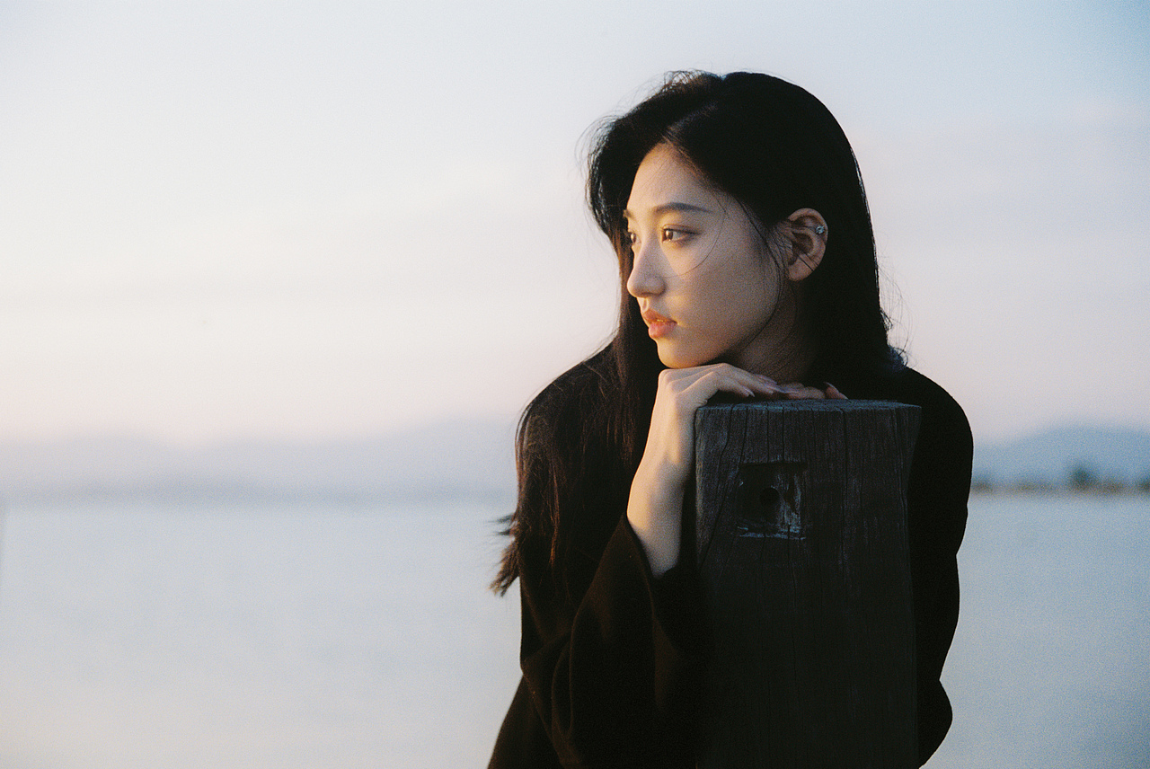 追逐余晖（图ZMjc4NzYwNzky） - 人像摄影 - 站酷设计师ARTLee小杰原创素材 - 站酷ZCOOL