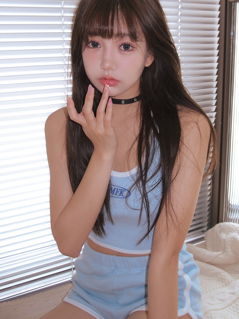 用一款老ccd拍写真（图ZMzM5MDE1Mzg4） - 人像摄影 - 站酷设计师BoboF原创素材 - 站酷ZCOOL