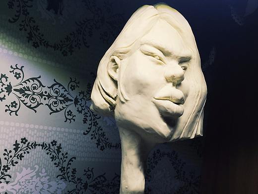 我——泥像自塑