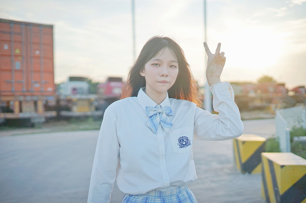 jk美少女中稳沙场（图ZMjczMzIwOTQw） - 人像摄影 - 站酷设计师碧海蓝天梦原创素材 - 站酷ZCOOL