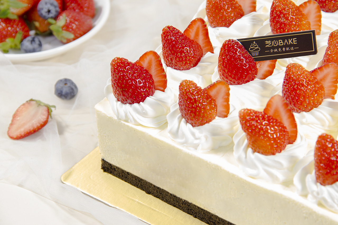 水果慕斯蛋糕|摄影|美食摄影|一条淹死的鱼oooo_原创作品-站酷zcool