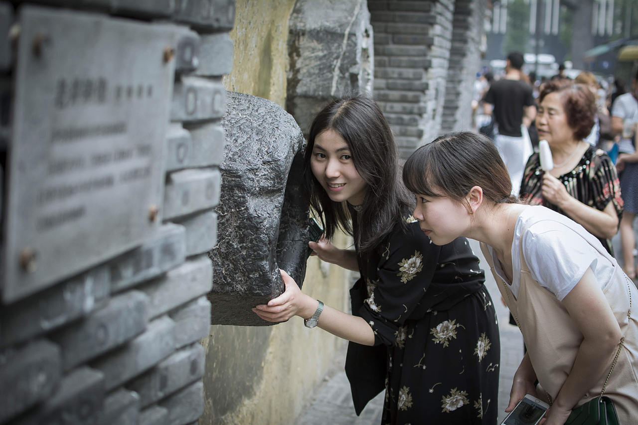 我眼里的成都（图ZNTIyODE4NDQ=） - 人文/纪实摄影 - 站酷设计师465739788原创素材 - 站酷ZCOOL