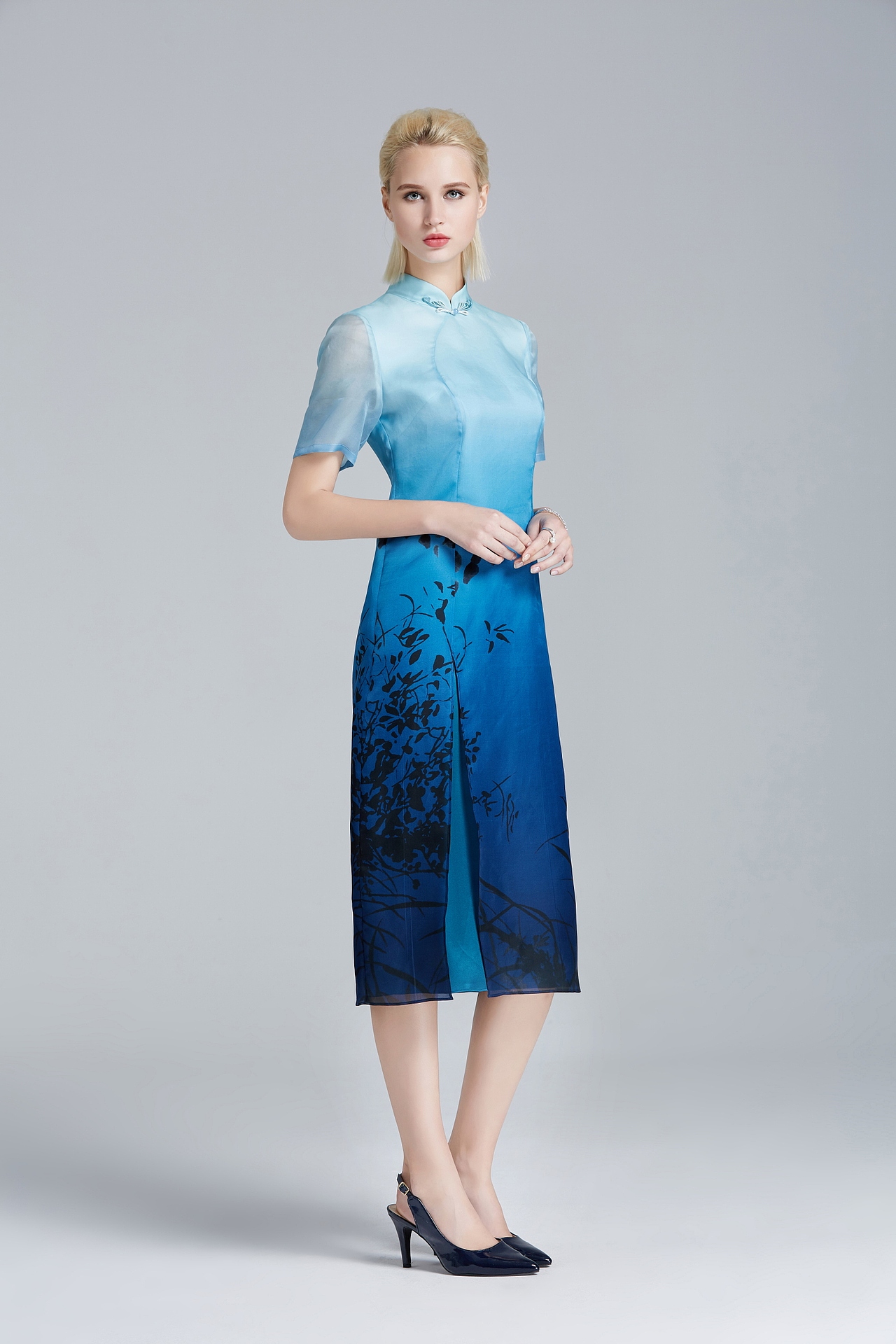 室内女装拍摄作品 尖峰摄影