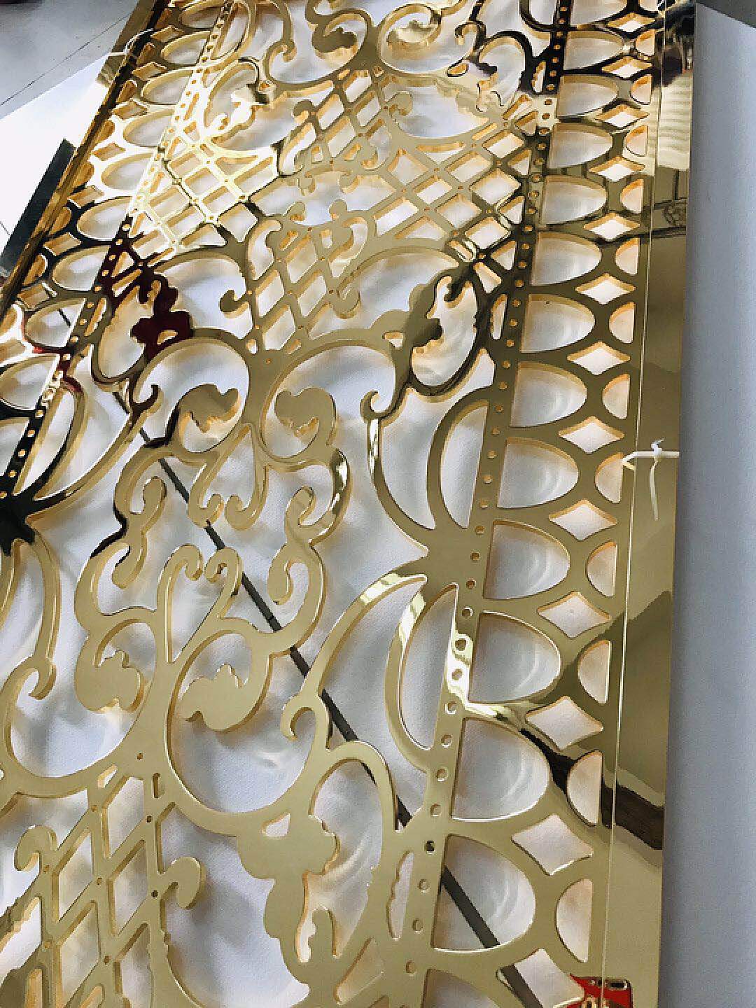 纯铜镂空雕花屏风是最为流行装饰的元素之一|空间|建筑设计|锢雅18566019743 - 原创作品 - 站酷 (ZCOOL)