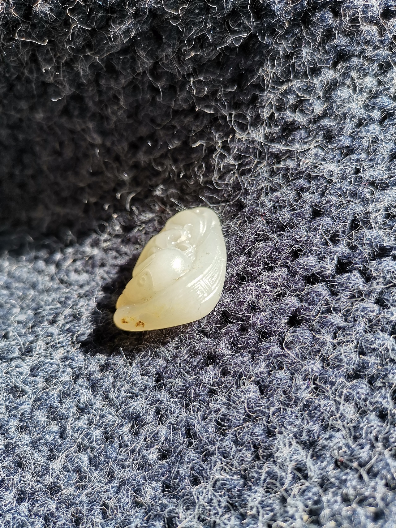 和田白玉籽料凤舞九天有凤来仪挂件象原玉雕