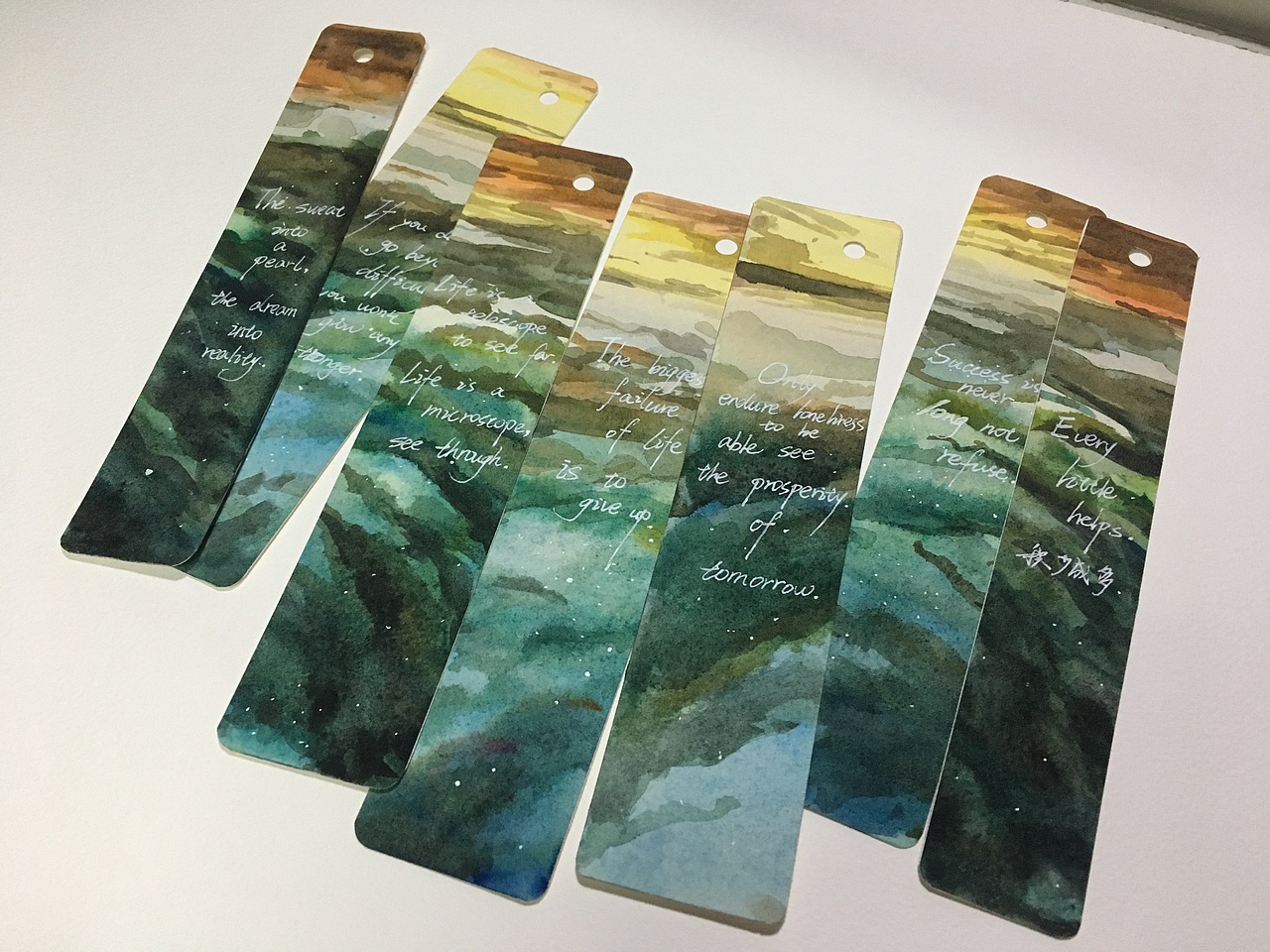 小张：水彩书签创作（图ZOTI3NjQzMzI=） - 绘画 - 站酷设计师張曉晴原创素材 - 站酷ZCOOL