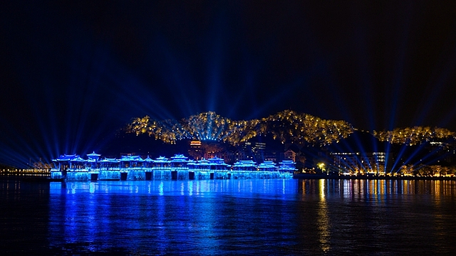 广济桥灯光秀（图ZMTk0MTI4ODMy） - 风光摄影 - 站酷设计师小烨印象坊原创素材 - 站酷ZCOOL