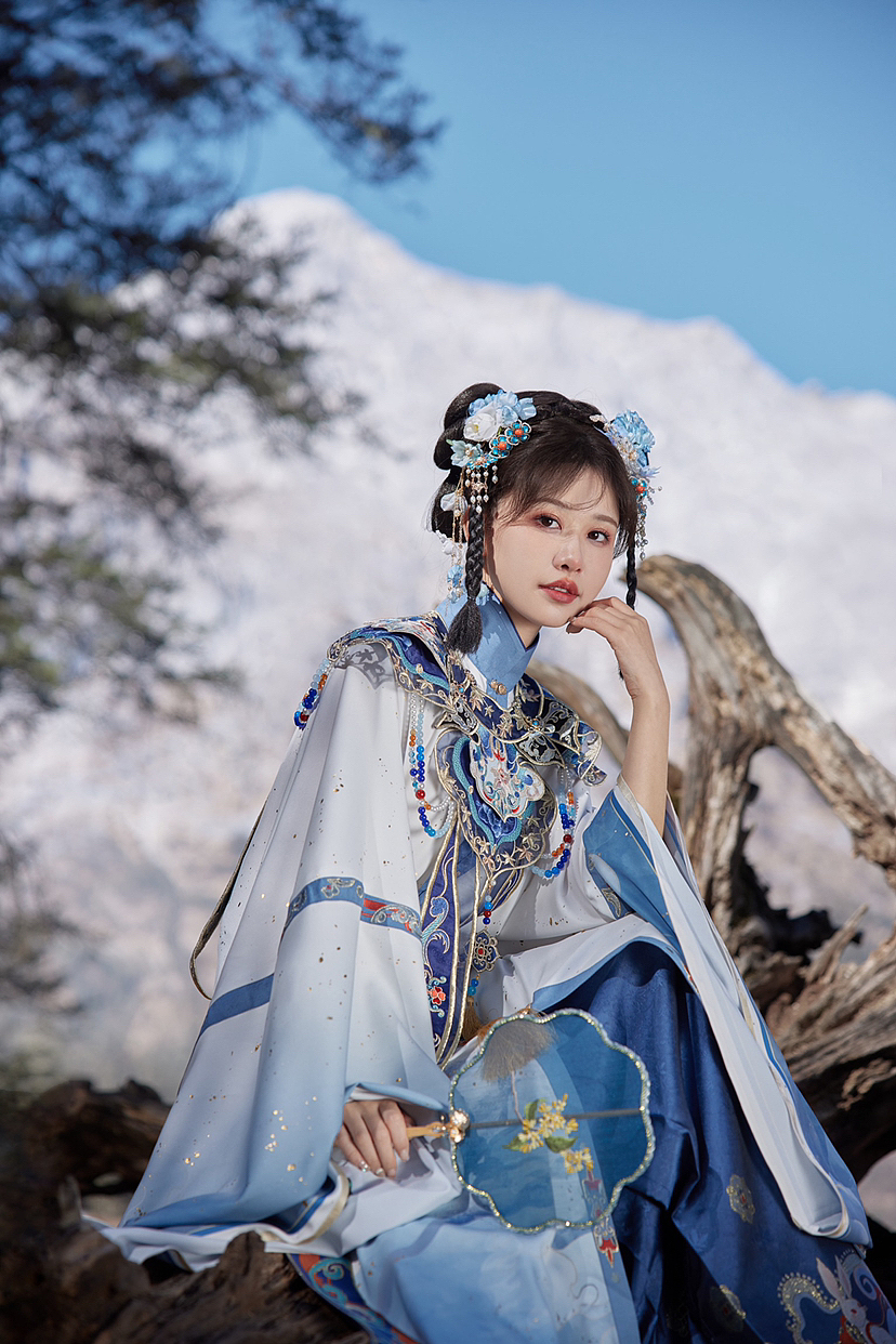 汉服设计|珐琅福兔 景泰蓝兔子活过来了