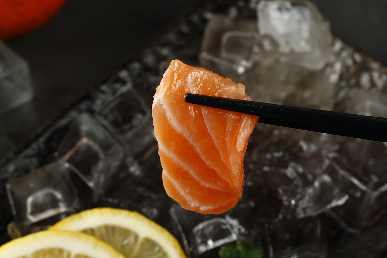 丹麦进口冰鲜三文鱼拍摄丨飞鸟电商