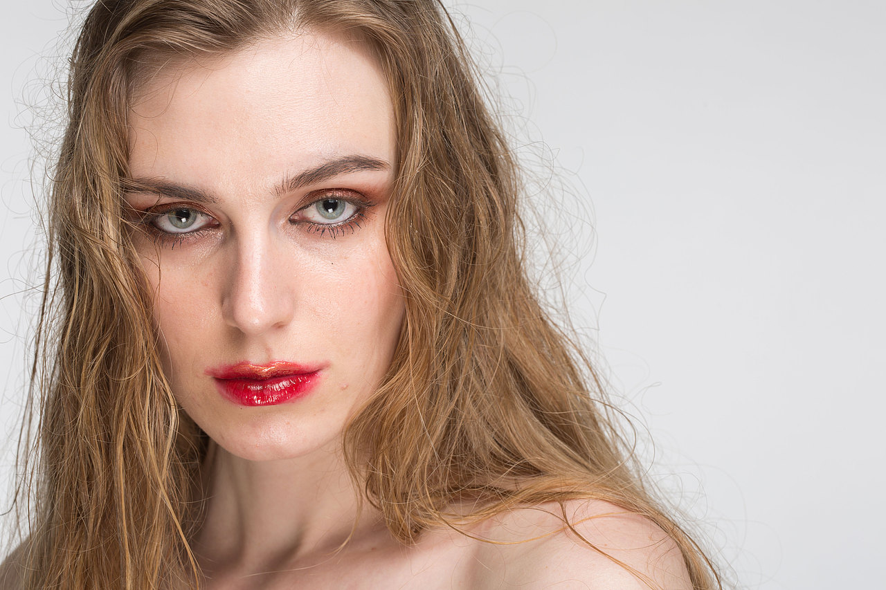 人像修图（图ZMjYyNDg1ODY4） - 修图/后期 - 站酷设计师Abvo原创素材 - 站酷ZCOOL