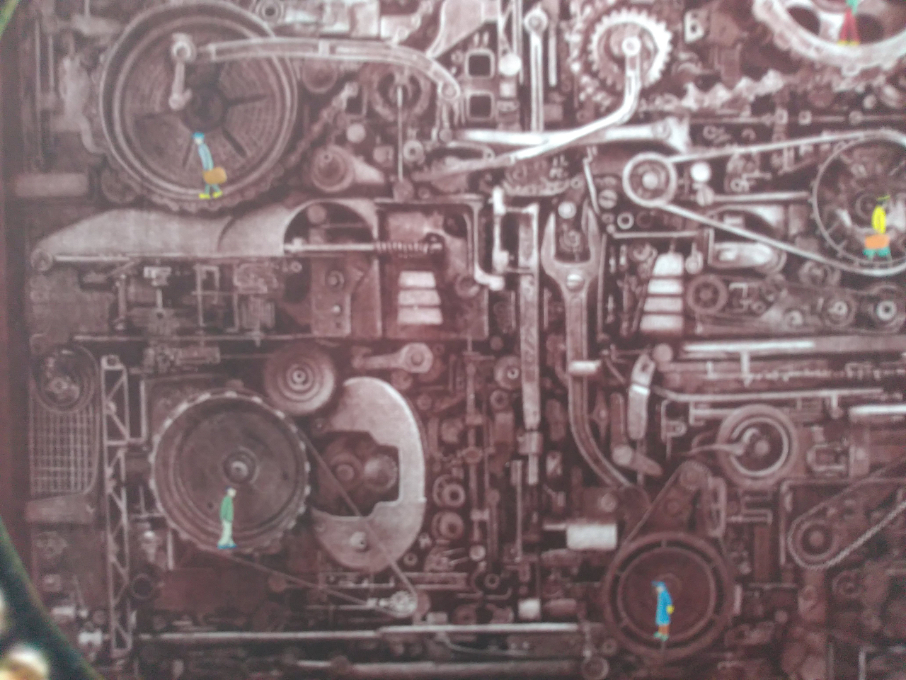 大小齿轮纤毫可见。