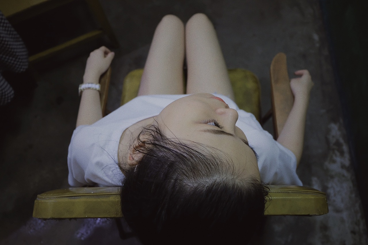 时间里的（图ZNTU2ODYxNjQ=） - 人像摄影 - 站酷设计师粘又又原创素材 - 站酷ZCOOL