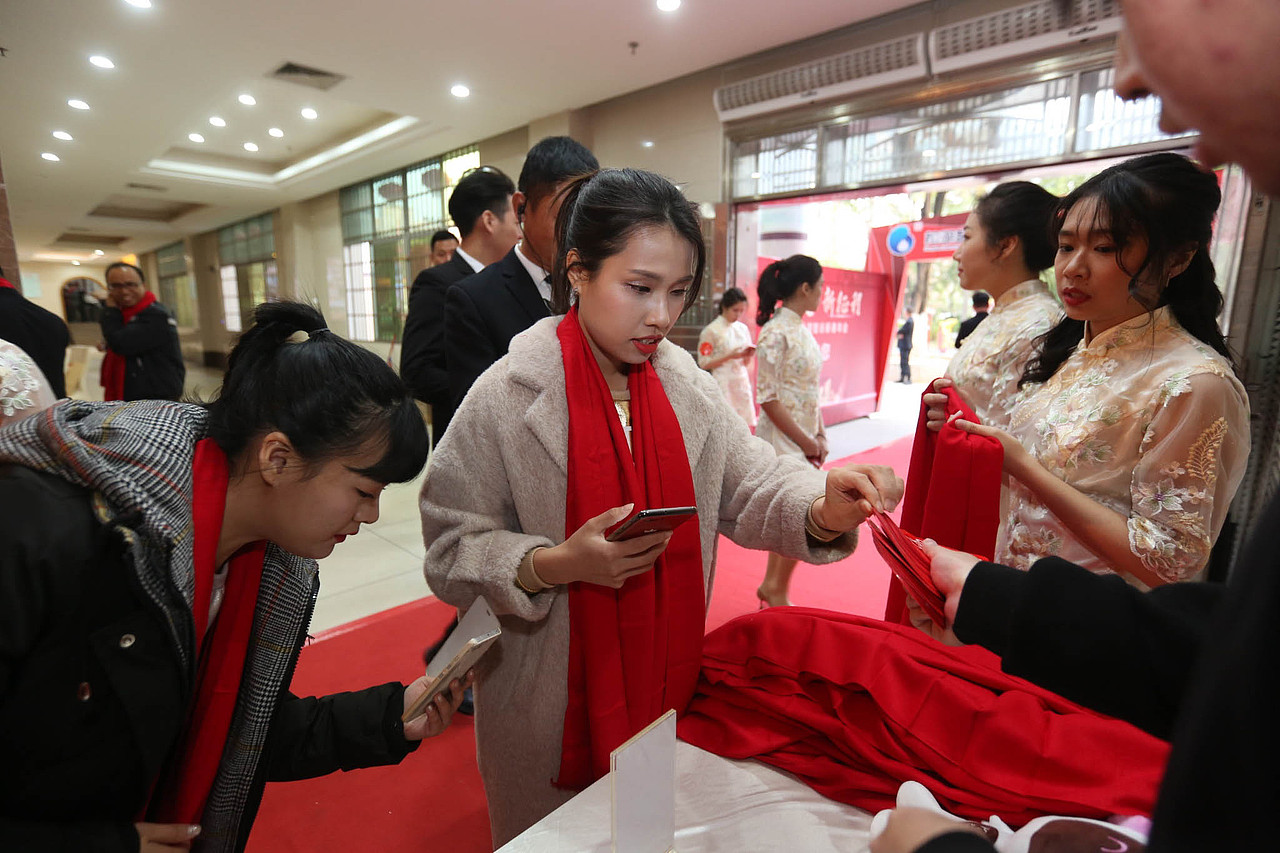 松湖智谷 | 新跨越 · 新征程（图ZMTQzMDk5MDYw） - 其他摄影 - 站酷设计师k先生设计原创素材 - 站酷ZCOOL