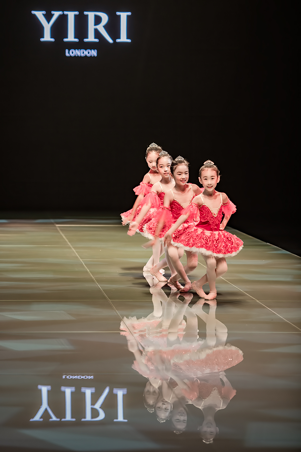 北京时装周YIRI 2020S/S新品发布会