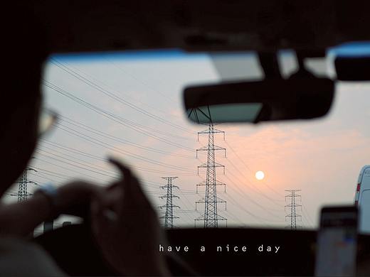 有点伤心也有点开心