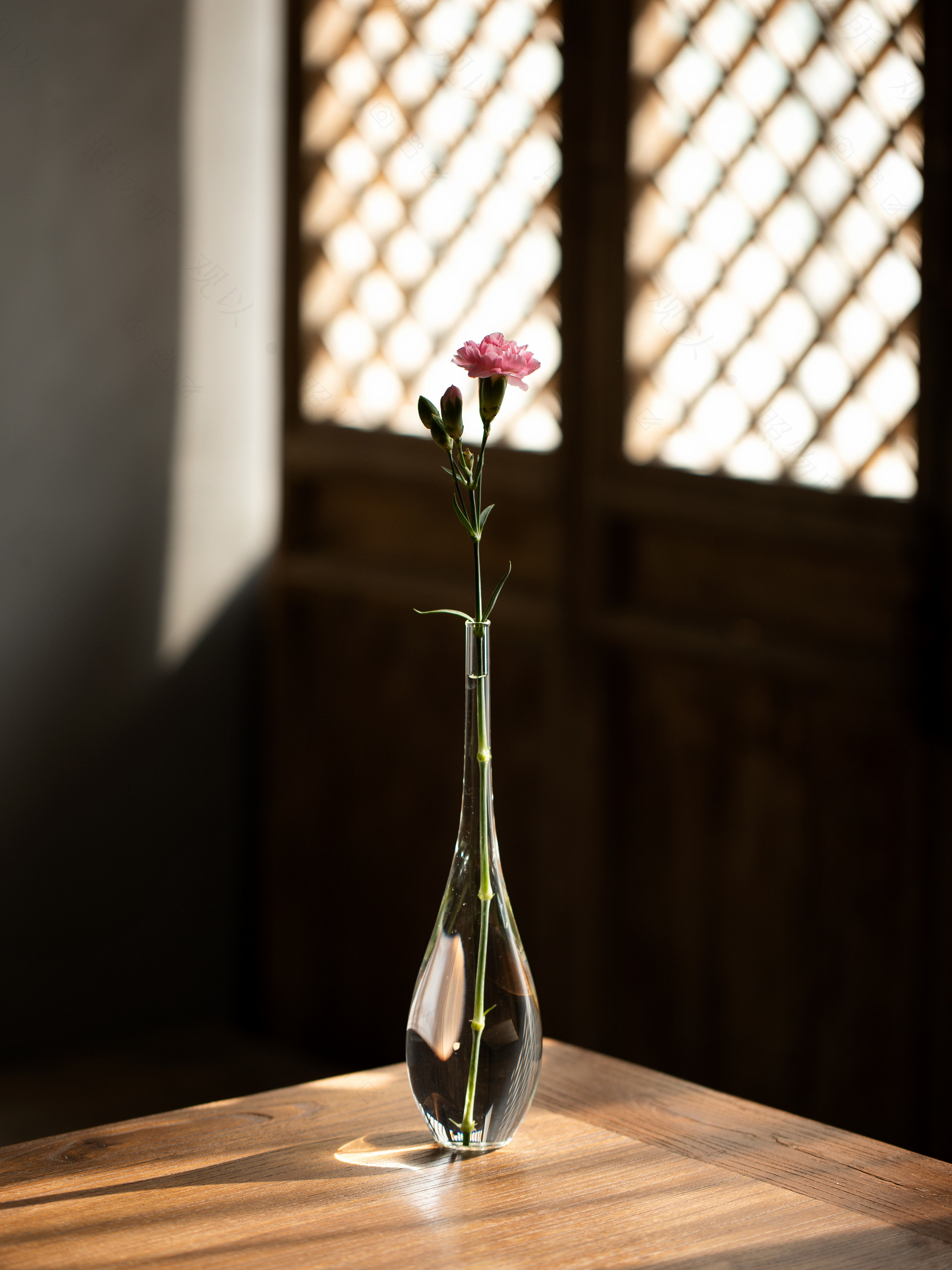 创意精美彩色玻璃花瓶台面仿真花插花器人工吹制软装家居花瓶包邮-阿里巴巴