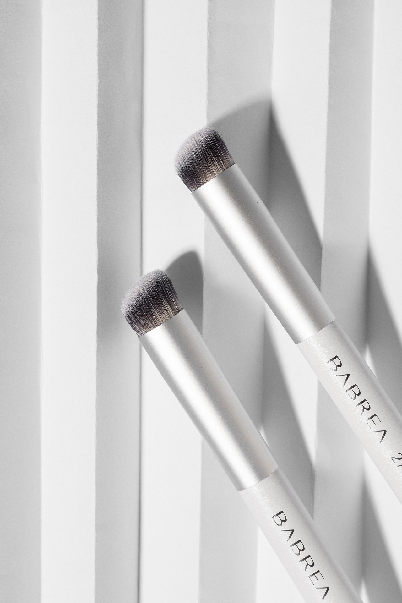 化妆刷 轻质 美妆工具 产品静物 摄影（图ZMjk2OTE0NzMy） - 产品摄影 - 站酷设计师v大梨呀原创素材 - 站酷ZCOOL