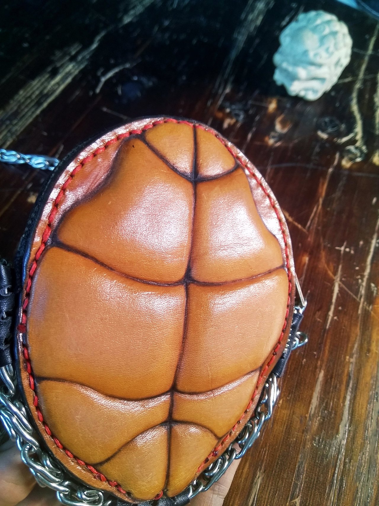 仿龟壳腰包