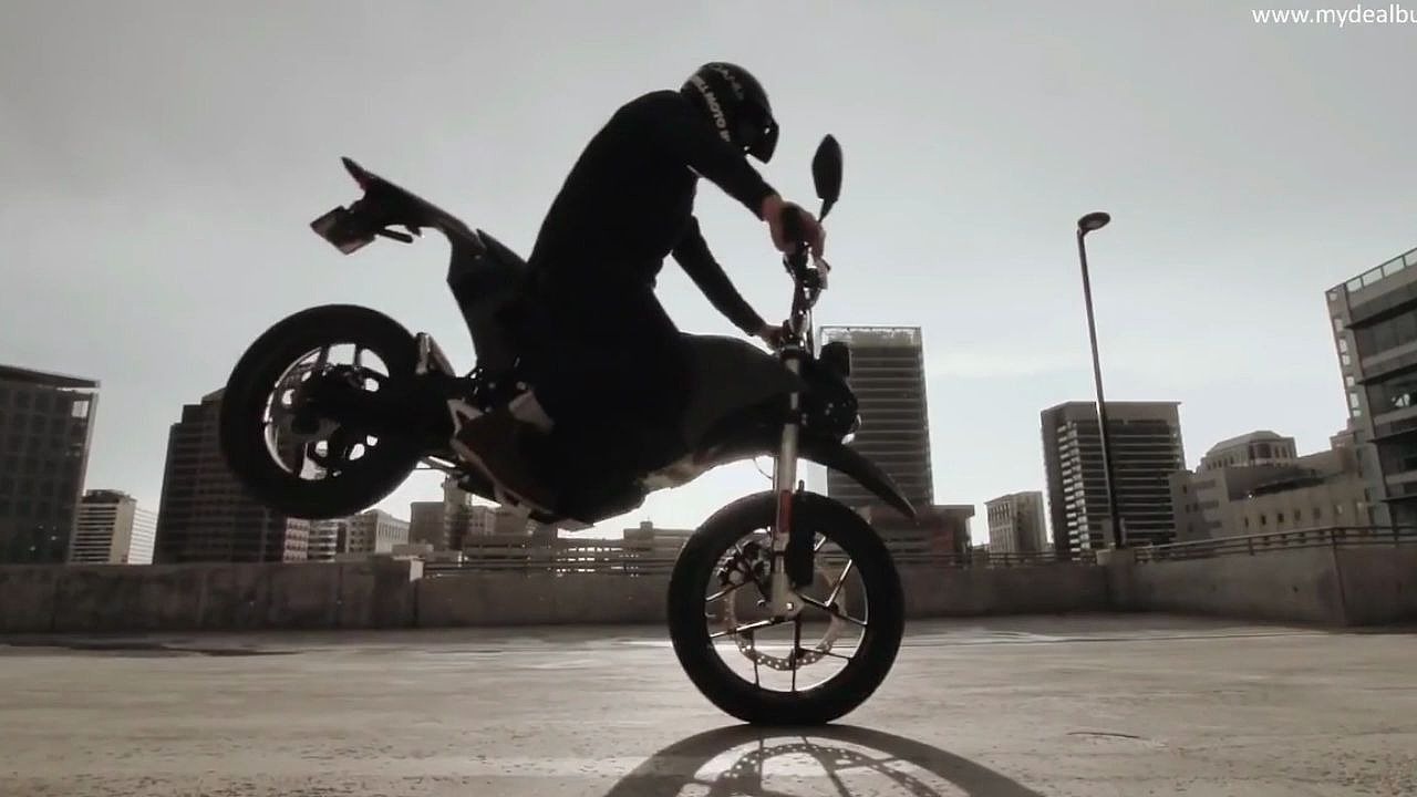 宝岛哥电摩时代 电摩混剪（图ZMjI1Mzg5NDQw） - 影视后期 - 站酷设计师易义原创素材 - 站酷ZCOOL