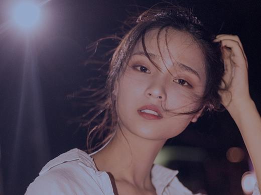 [夜的海]