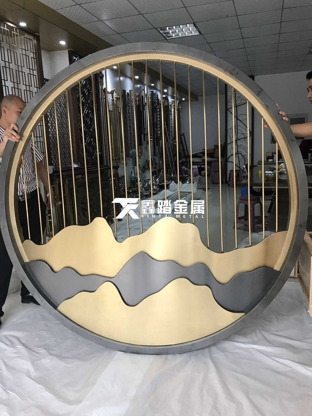 拉丝钛金与拉丝黑金不锈钢屏风相结合让玄关别具一格（图ZMjUwODQyNjky） - 其他工业/产品 - 站酷设计师xt188869原创素材 - 站酷ZCOOL