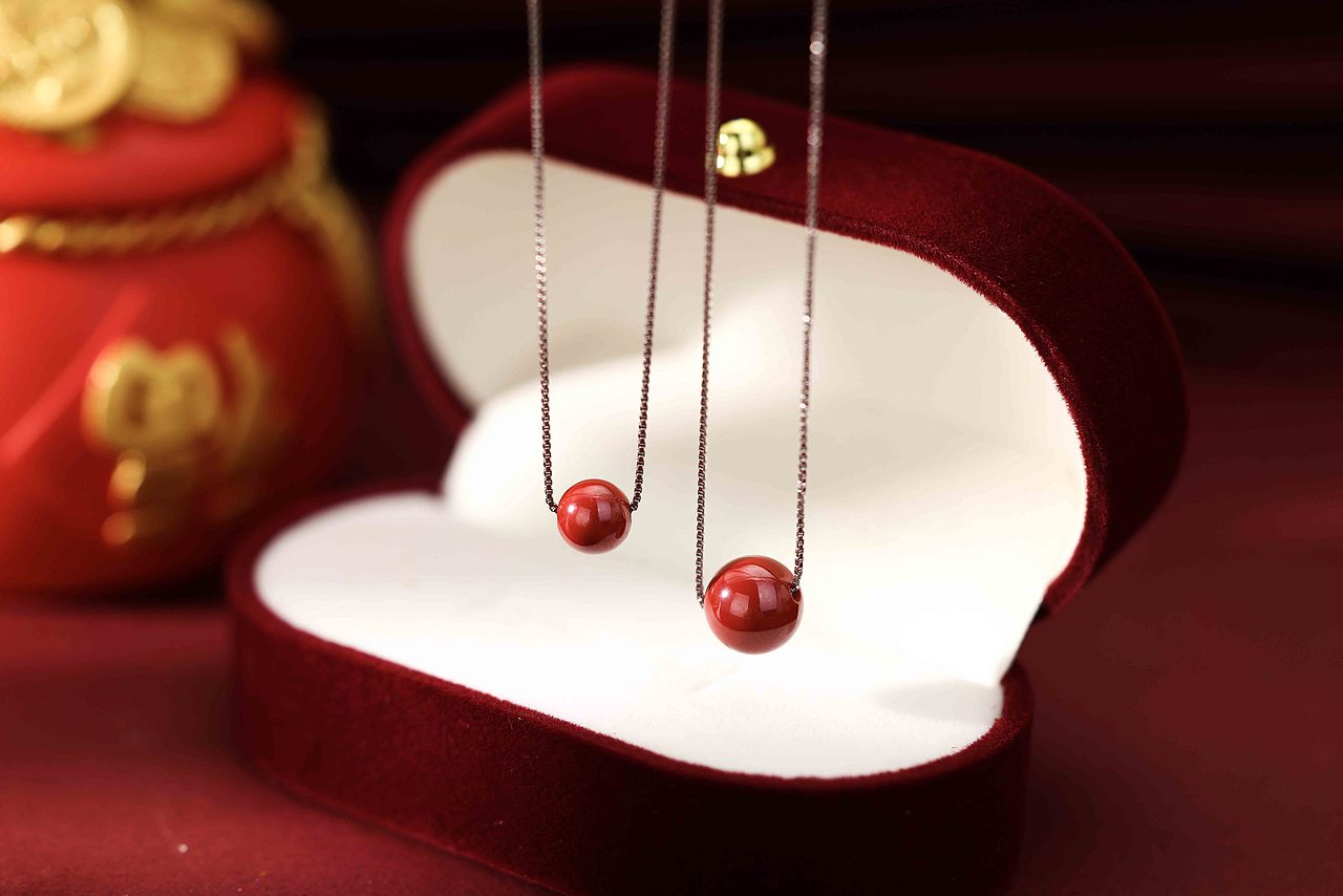 虎年饰品银饰品项链新年手链首饰拍摄电商静物产品拍照