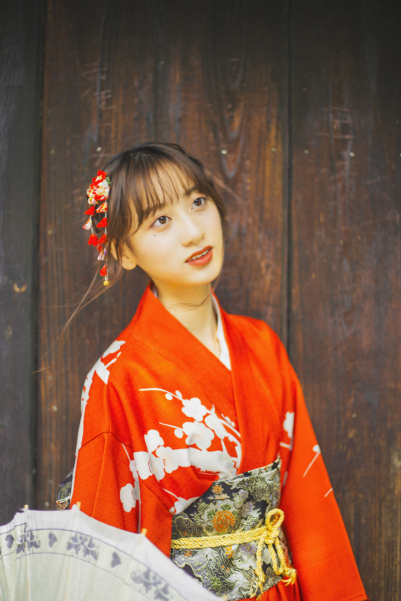 见过的人越多,就越想见你……