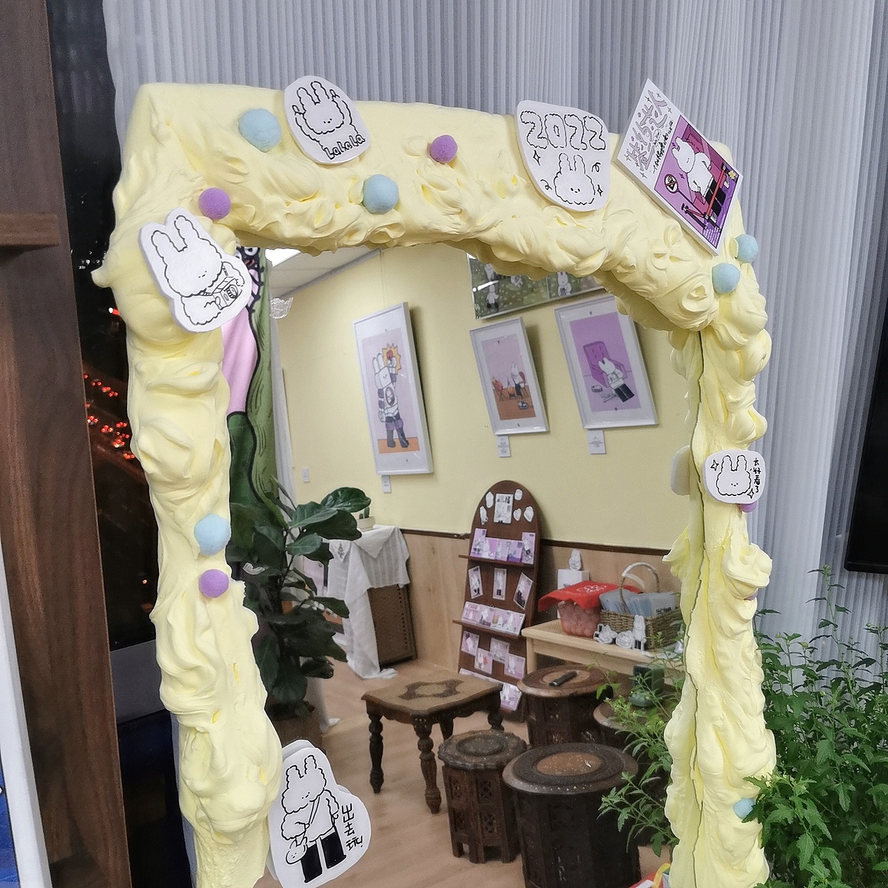 《签约艺人--一个名叫棉棉兔的兔子艺术展(前篇)》（图ZMjk1NzQ5NjY0） - 新锐潮流插画 - 站酷设计师MAYIBO_原创素材 - 站酷ZCOOL